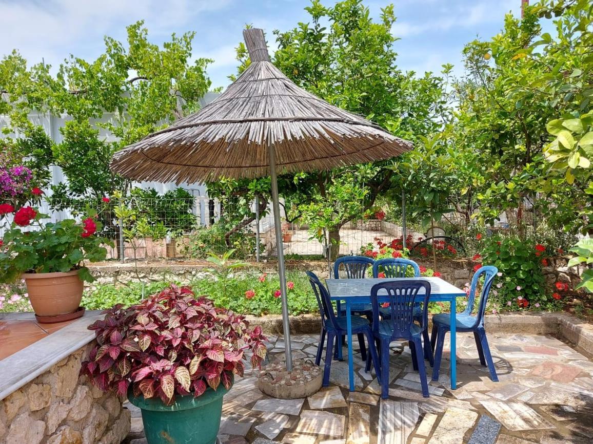 Vila Rexhaj Ksamil Buitenkant foto